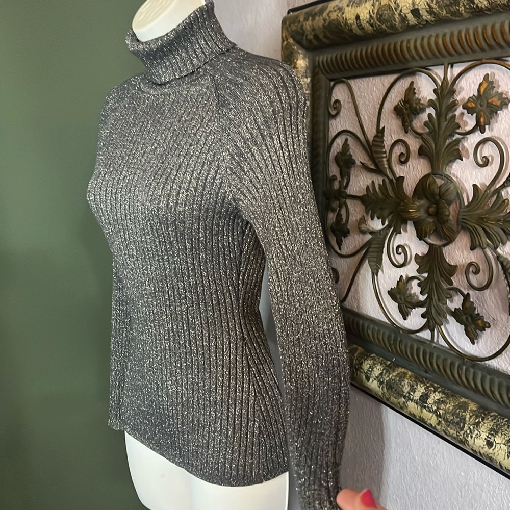 EUC INC StunningGlittering Grey Turtleneck Sweater Sz M - Picture 4 of 10